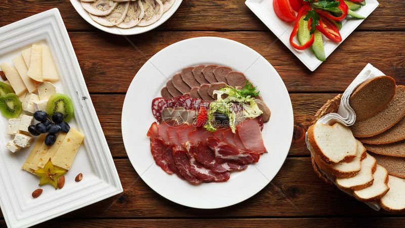 零食批发与超市进货：揭秘两者差异与选择要点